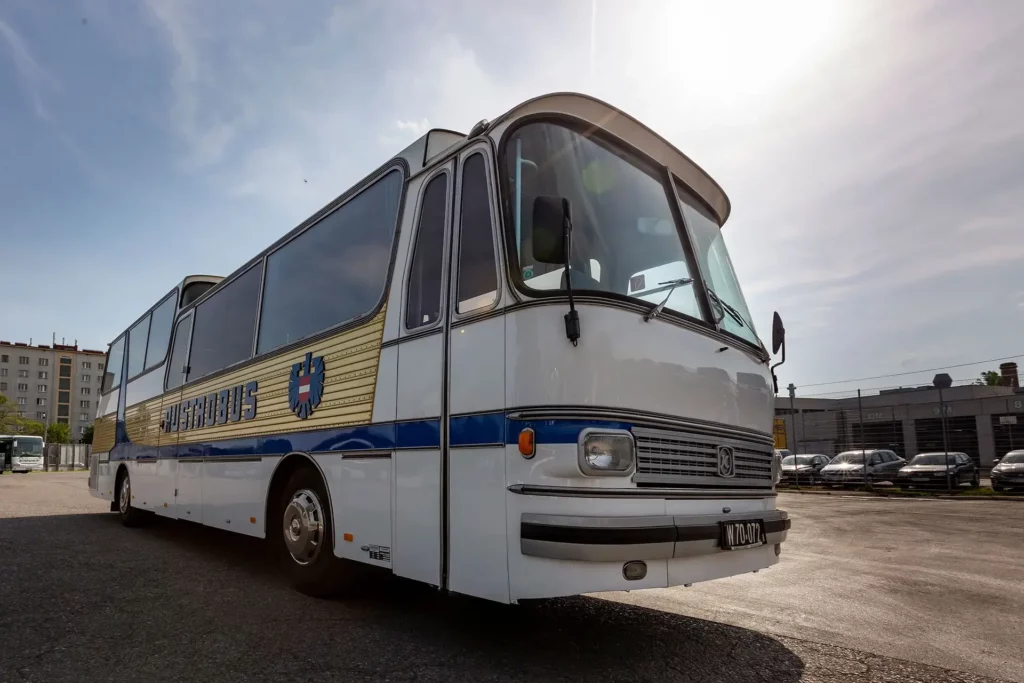 Oldtimer Bus Austrobus Dr. Richard c Dr. Richard Moritz Scheer