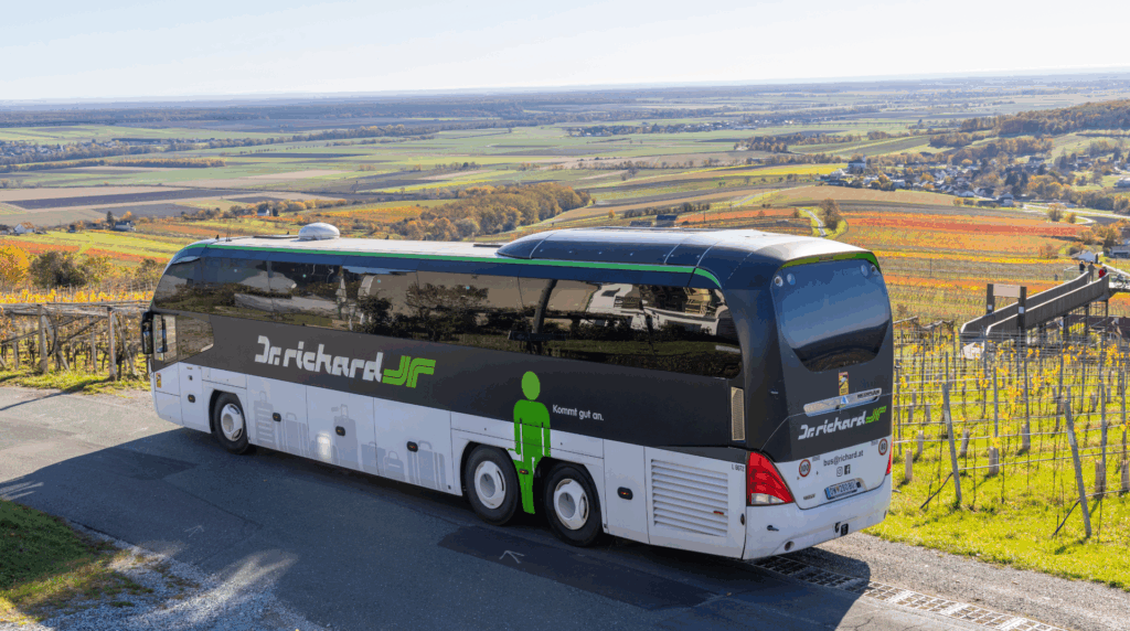 Dr. Richard Burgenland 6 Design ohne Titel 3