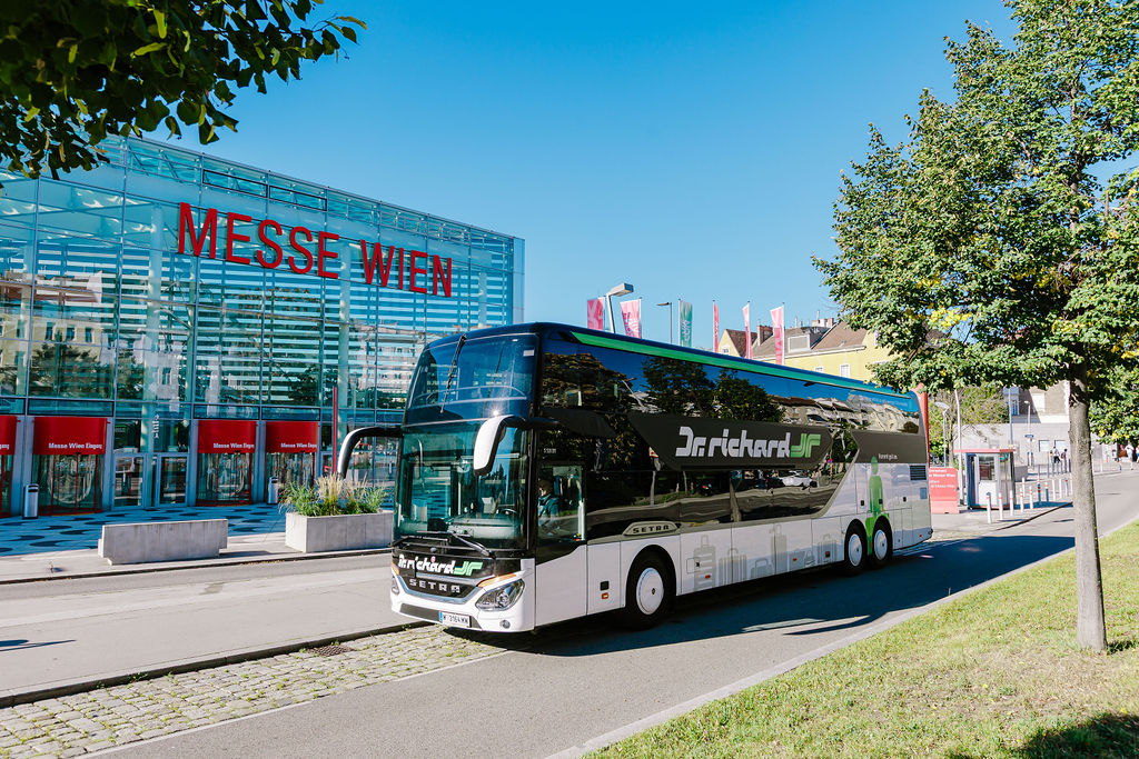 Bus fleet 29 Setra Reisebusse c Dr. Richard Bernhard Luck 12 1