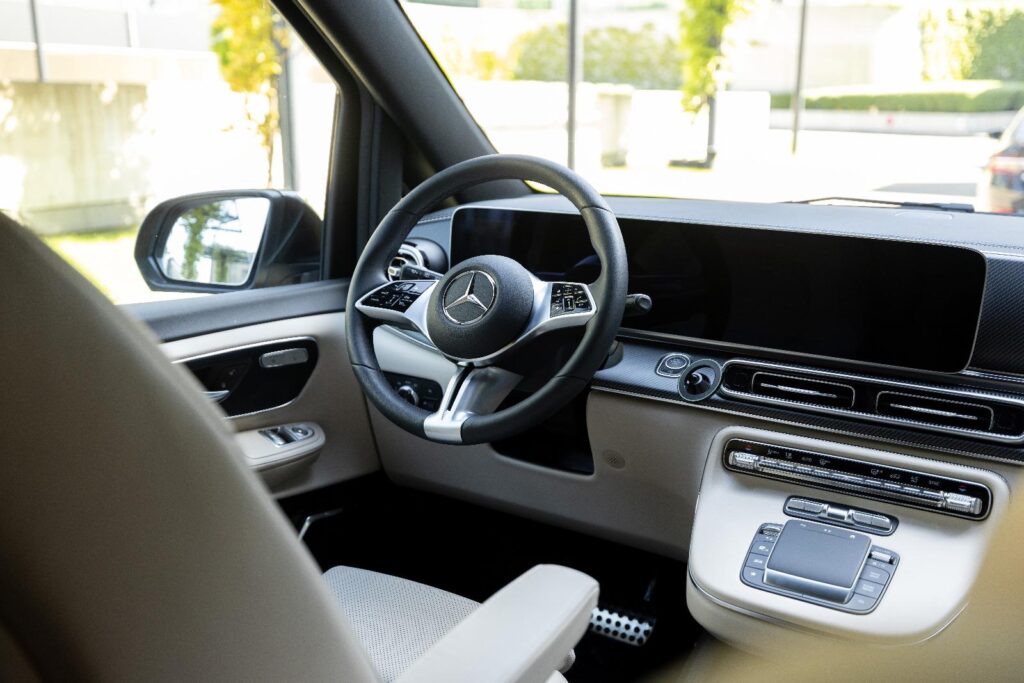 Bus fleet 15 Kleinbus c Dr. Richard 7 1