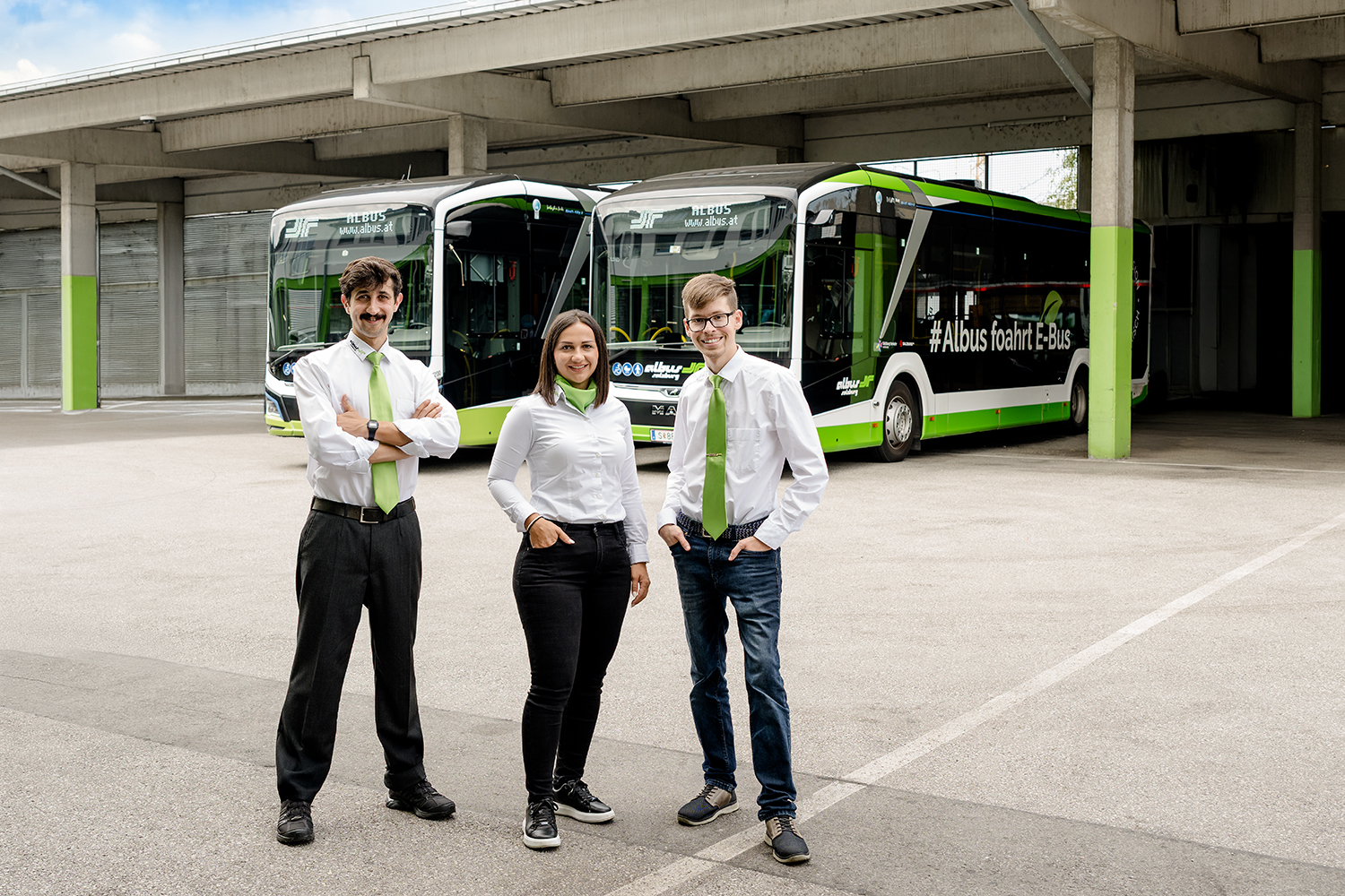 Buslenker Shooting 1 web c Albus Salzburg Scheinast.com