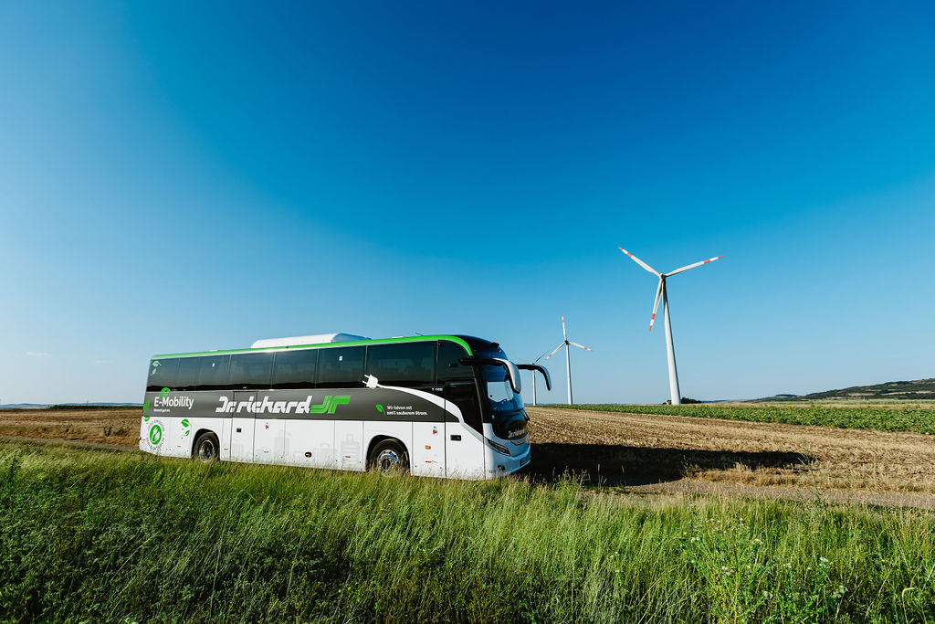 E Reisebus 1 c Dr. Richard Bernhard Luck