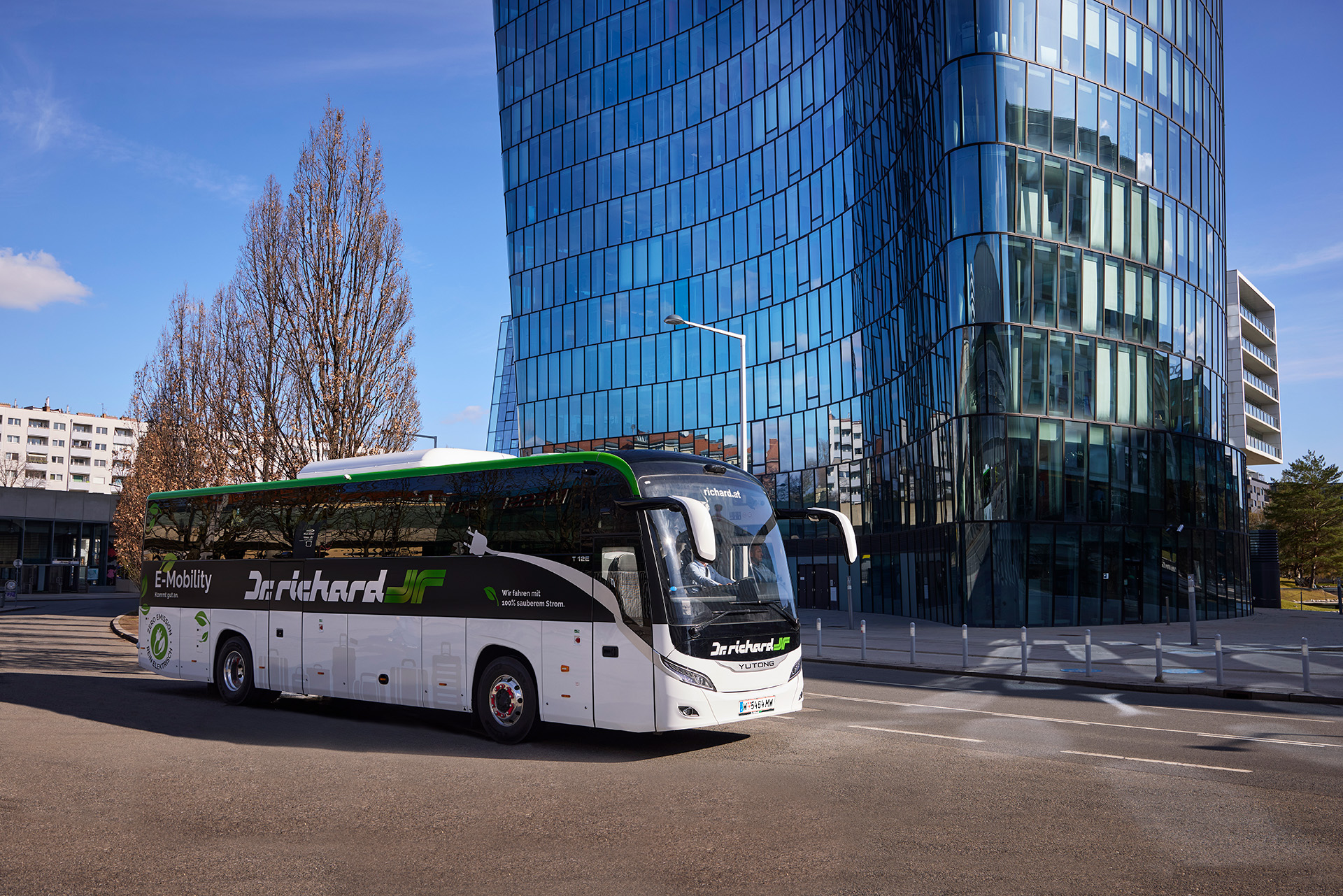 50 Sitzer E-Reisebus 9 E Reisebus 5 c Dr. Richard APA Fotoservice Ben Leitner web